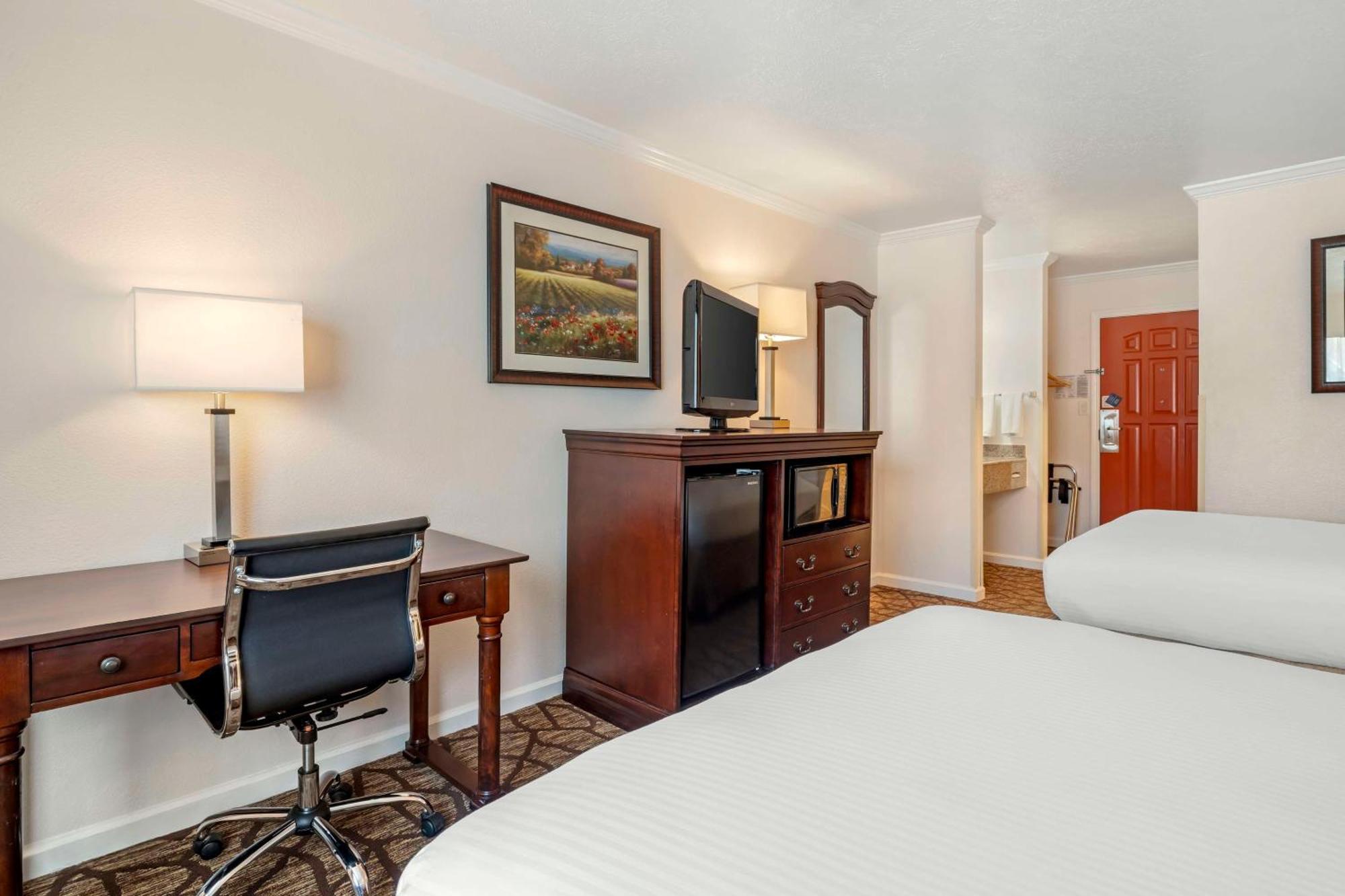Best Western Salinas Monterey Экстерьер фото