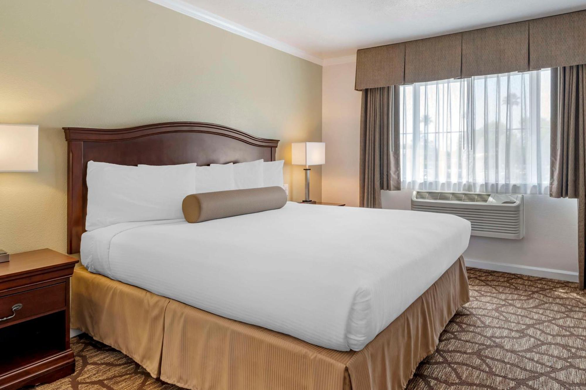 Best Western Salinas Monterey Экстерьер фото