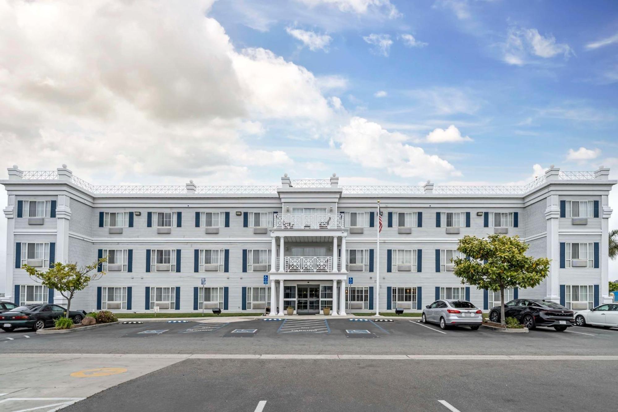 Best Western Salinas Monterey Экстерьер фото